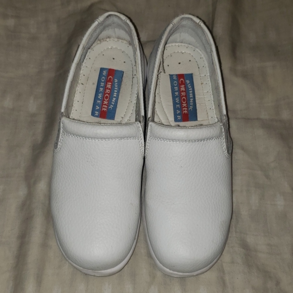 Cherokee shoes